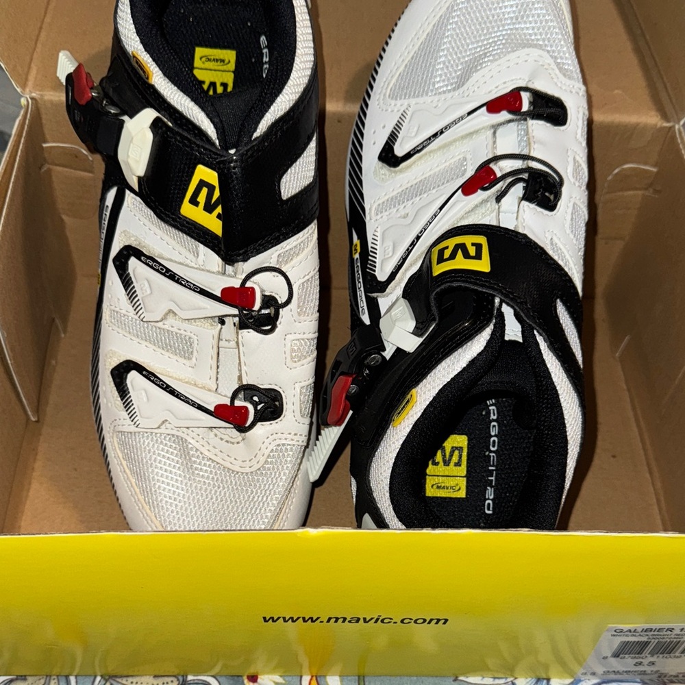 Mavic White and Black Cycling Shoes | men’s 8.5